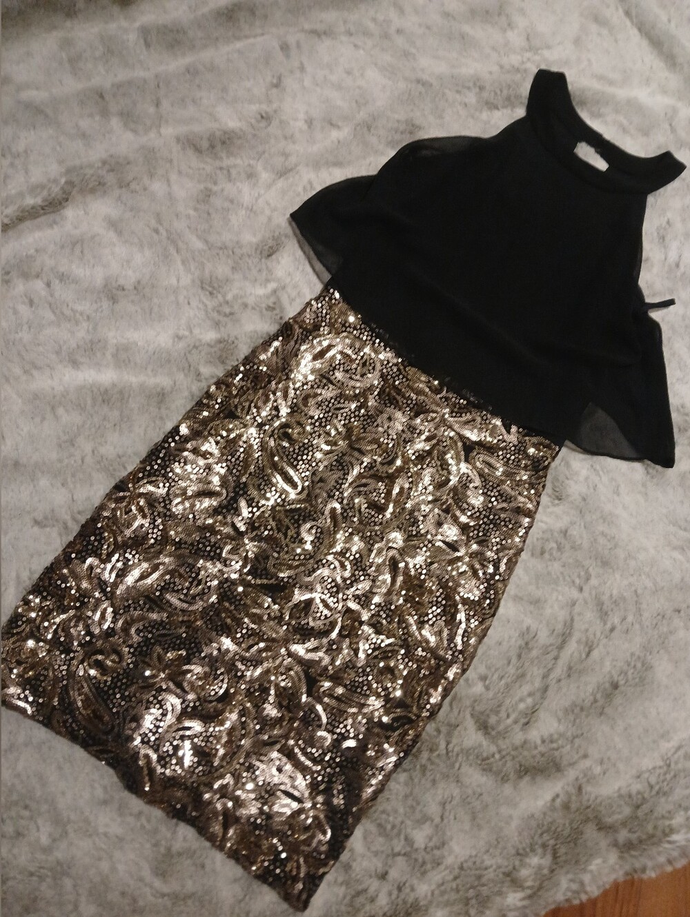 Betsy & Adam Black Top with Gold Sequin Paisley Pencil Skirt
